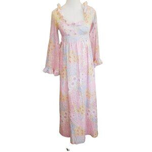 𝅺VTG Dutchess Jr Loungewear Floral Daisy Ruffle Long Night Gown 60s Long Sleeve